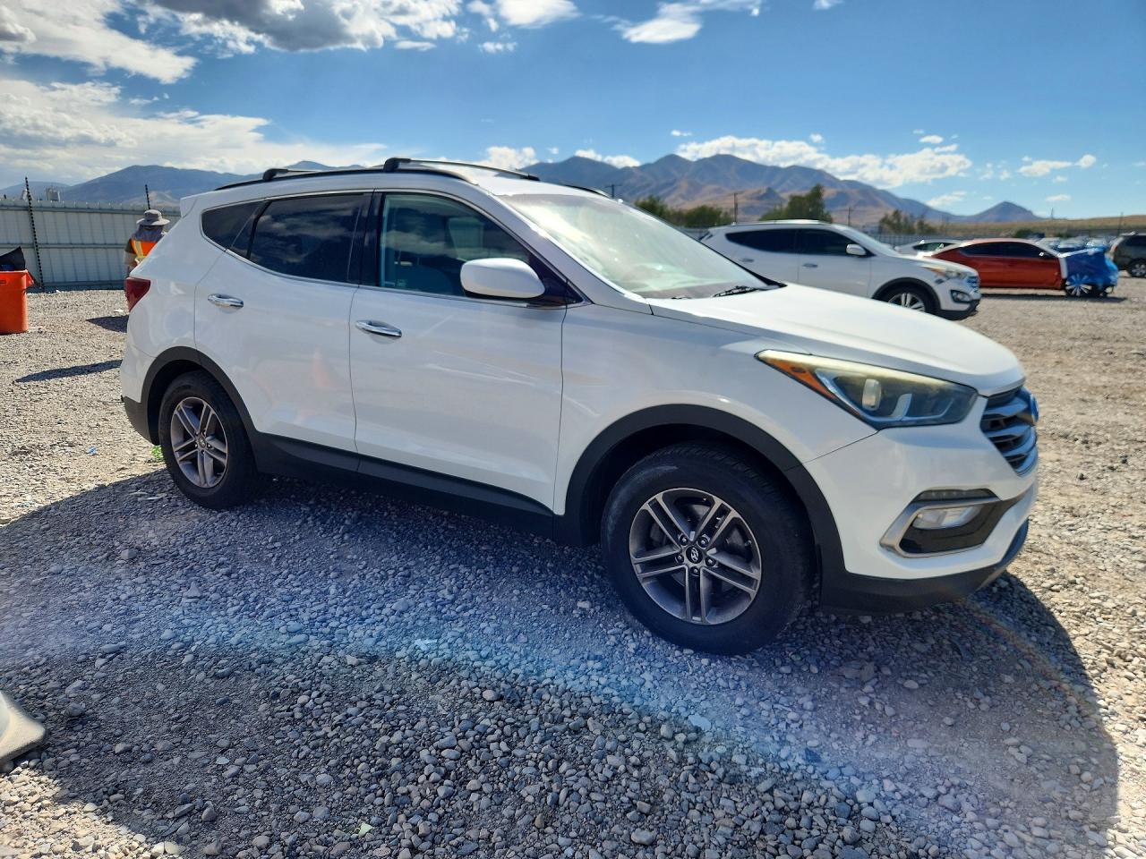 2017 HYUNDAI SANTA FE SPORT 2.4L — снимка 4