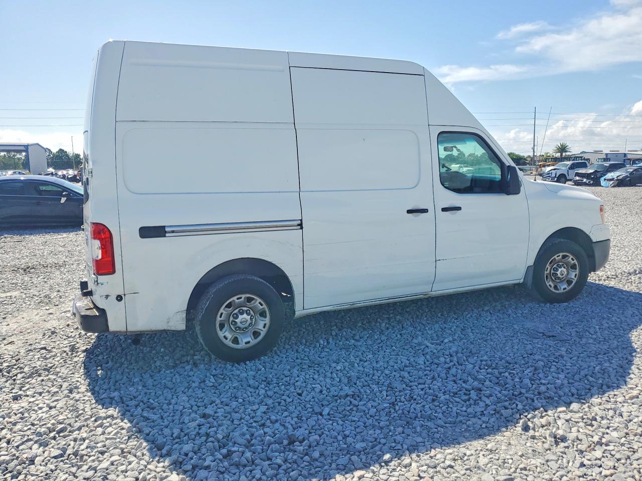 2016 NISSAN NV2500 — снимка 3