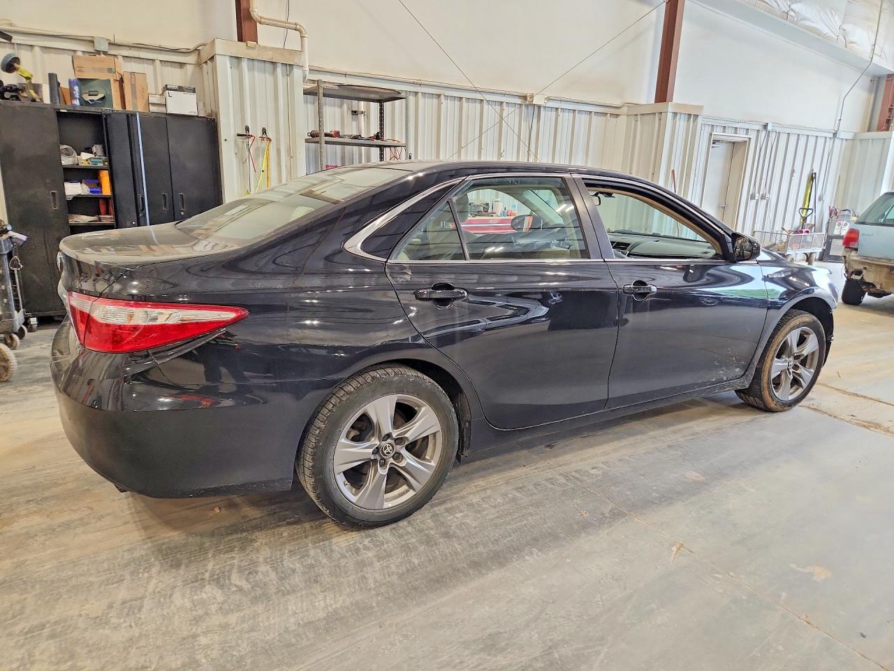 2017 TOYOTA CAMRY HYBRID LE — снимка 3