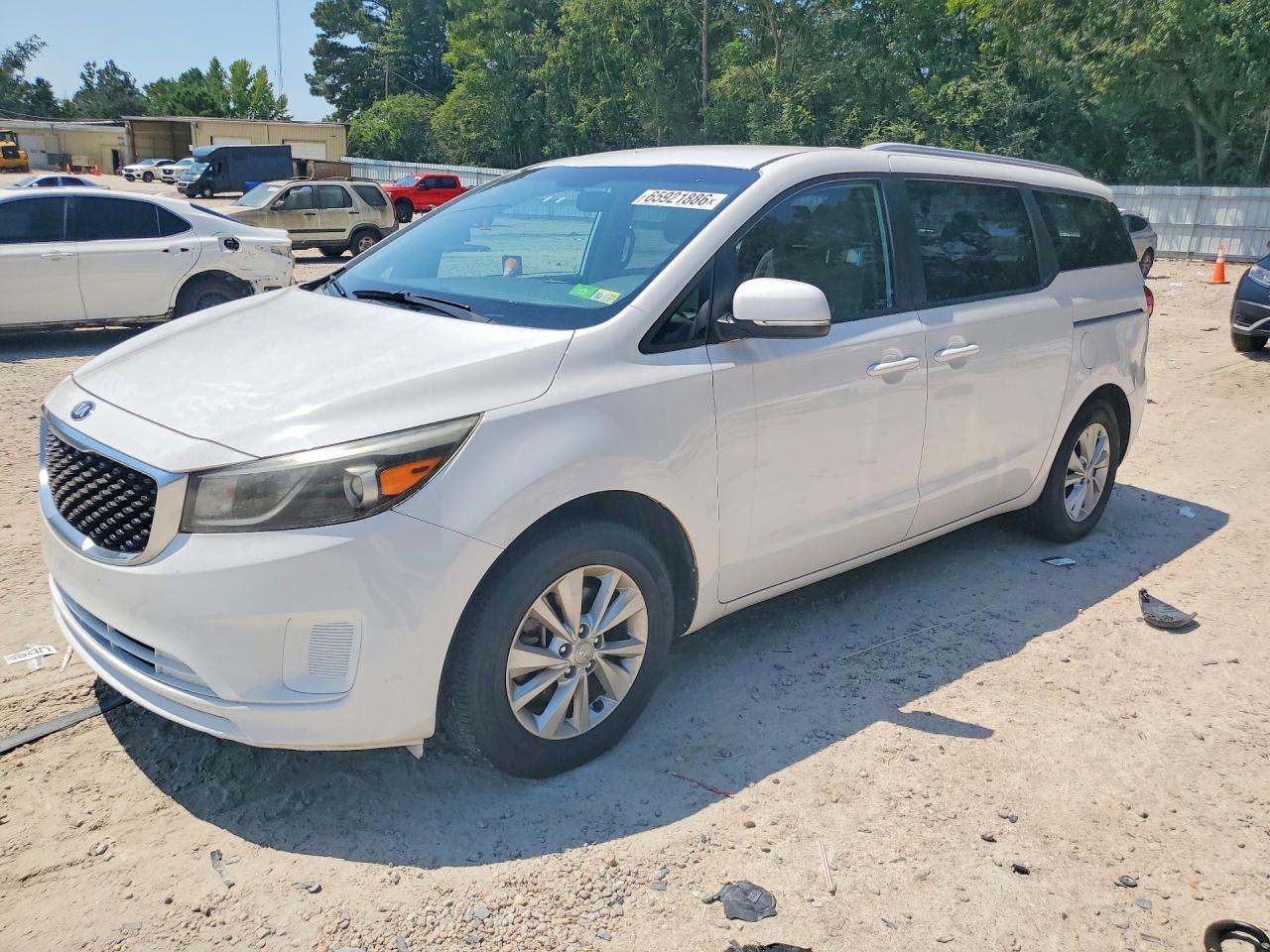 2015 KIA SEDONA LX