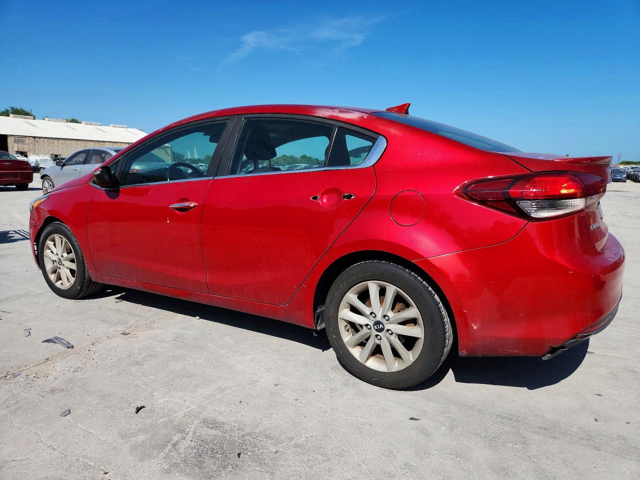 2017 KIA FORTE S — снимка 2
