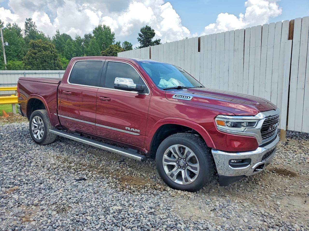 2023 RAM 1500 LIMITED — снимка 4
