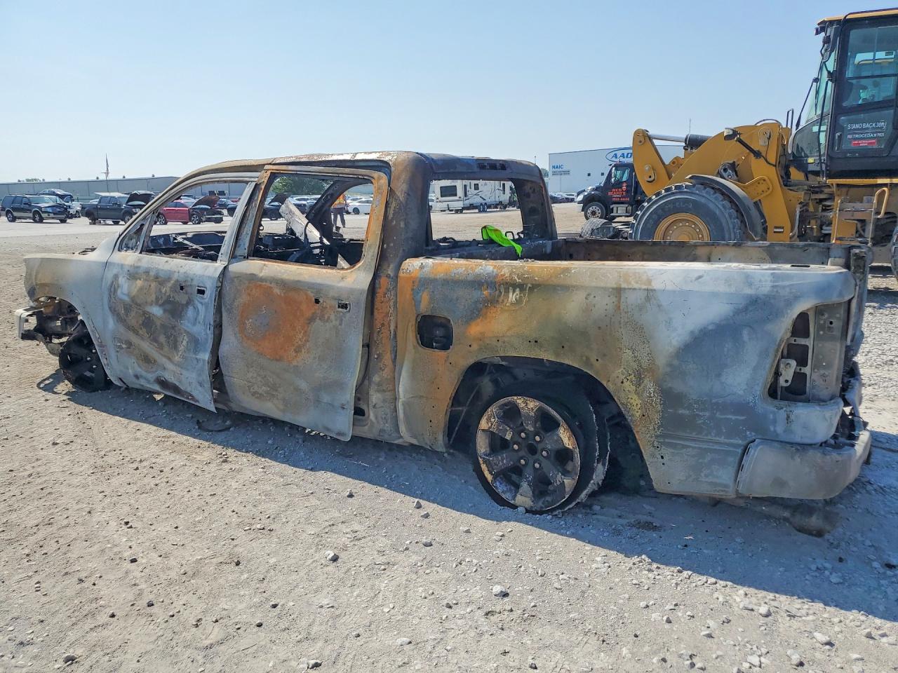 2023 RAM 1500 REBEL — снимка 2