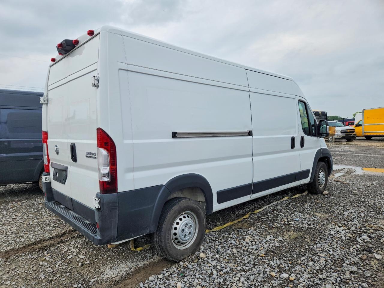 2026 RAM PROMASTER 3500 — photo 3