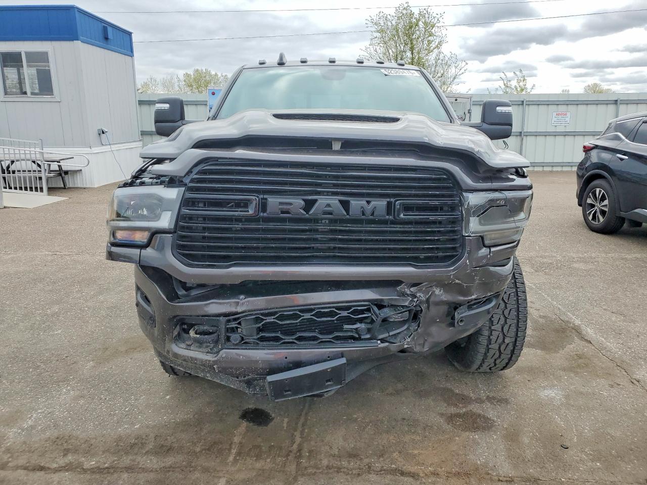 2023 RAM 3500 LARAMIE — снимка 5