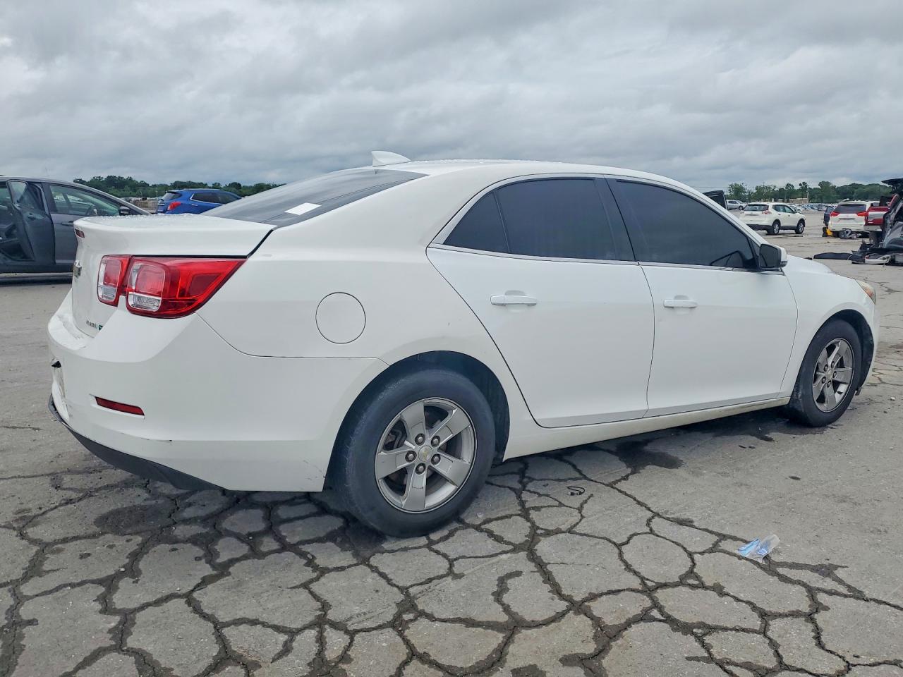 2015 CHEVROLET MALIBU 1LT — снимка 3