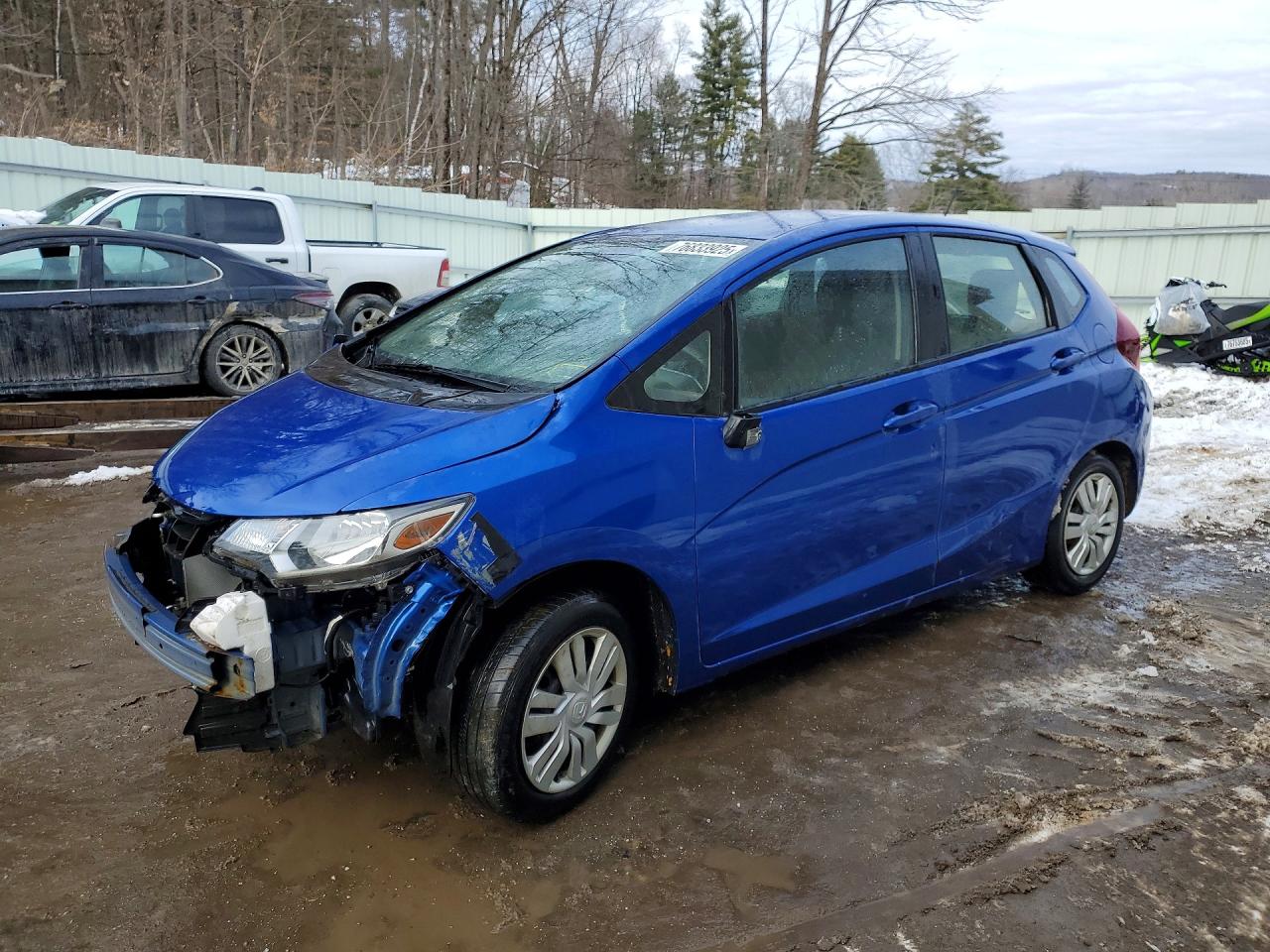 2016 HONDA FIT LX