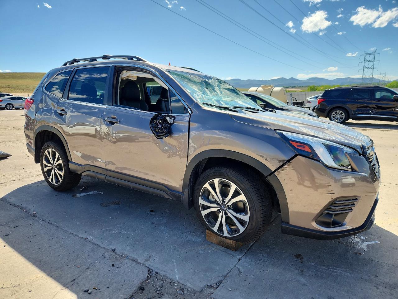 2022 SUBARU FORESTER LIMITED — снимка 4