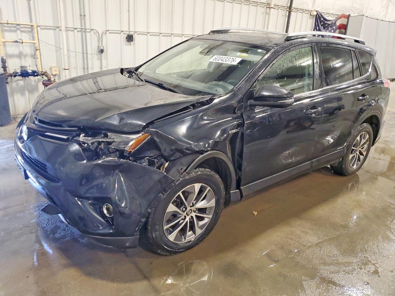 2017 TOYOTA RAV4 HYBRID XLE