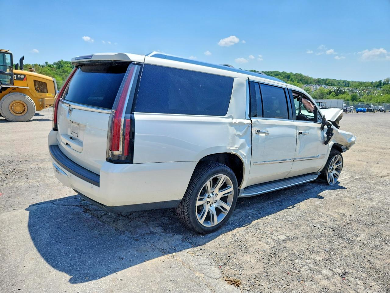 2015 CADILLAC ESCALADE ESV PREMIUM — снимка 3