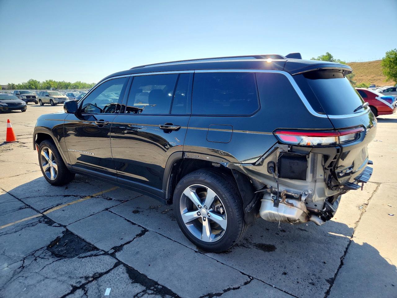 2022 JEEP GRAND CHEROKEE L LIMITED — снимка 2