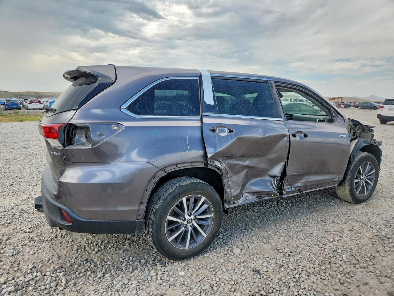 2018 TOYOTA HIGHLANDER HYBRID XLE — снимка 3