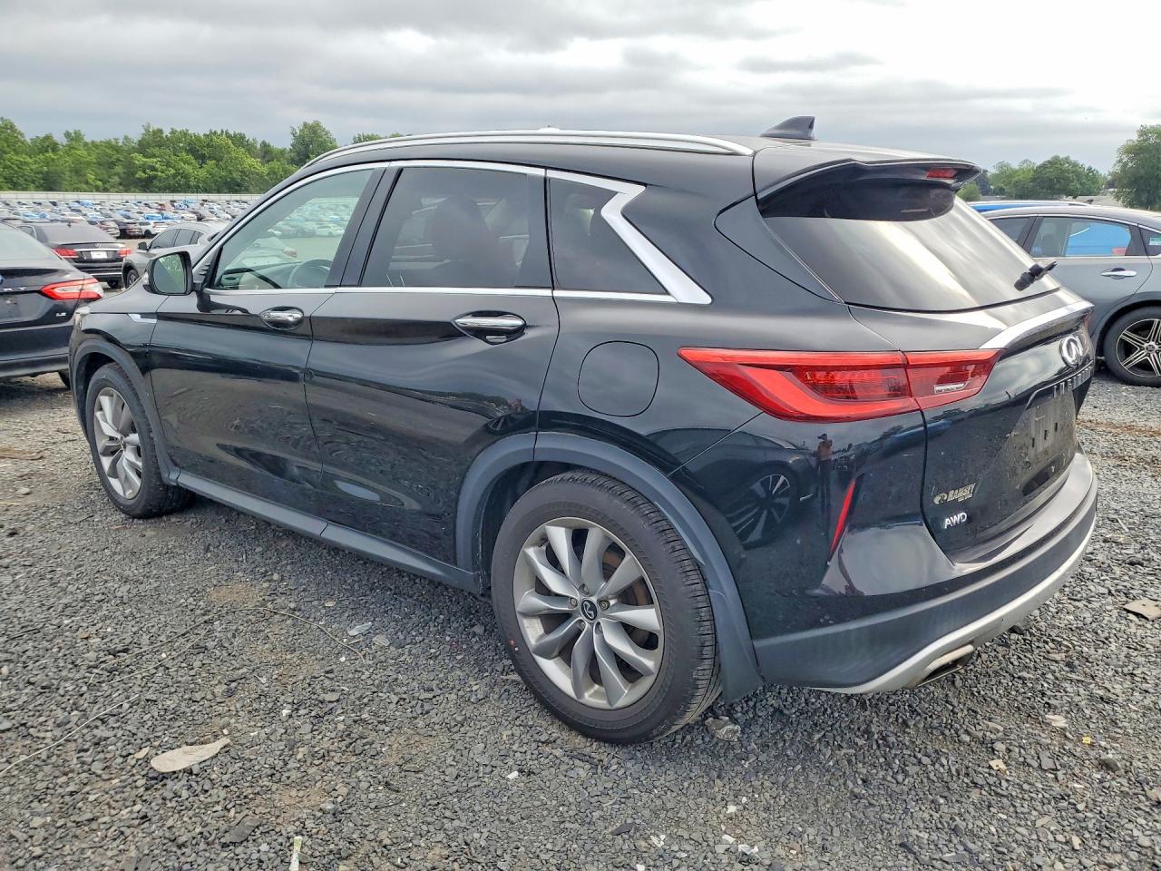 2019 INFINITI QX50 LUXE — снимка 2