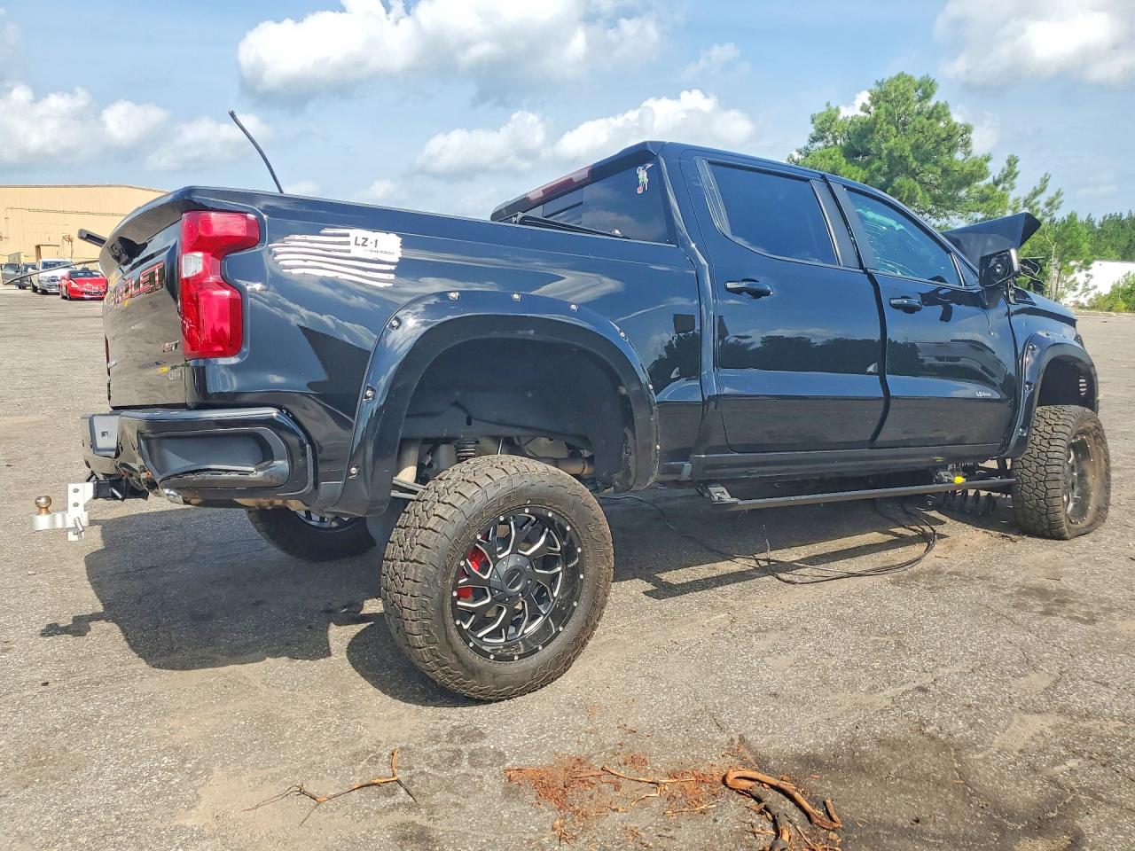 2023 CHEVROLET SILVERADO K1500 RST — снимка 3