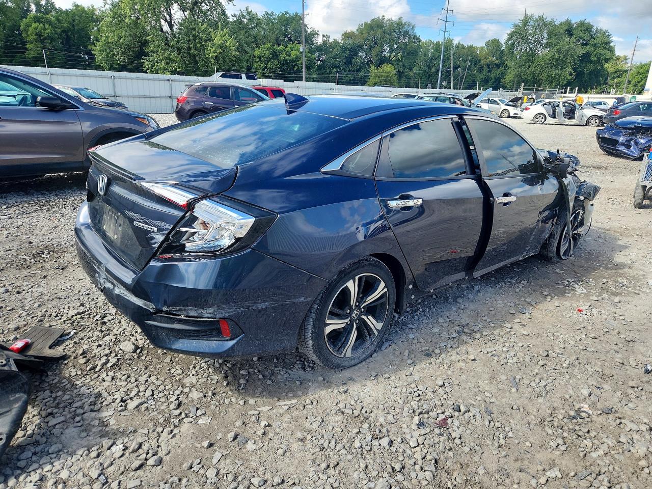 2017 HONDA CIVIC TOURING — снимка 3