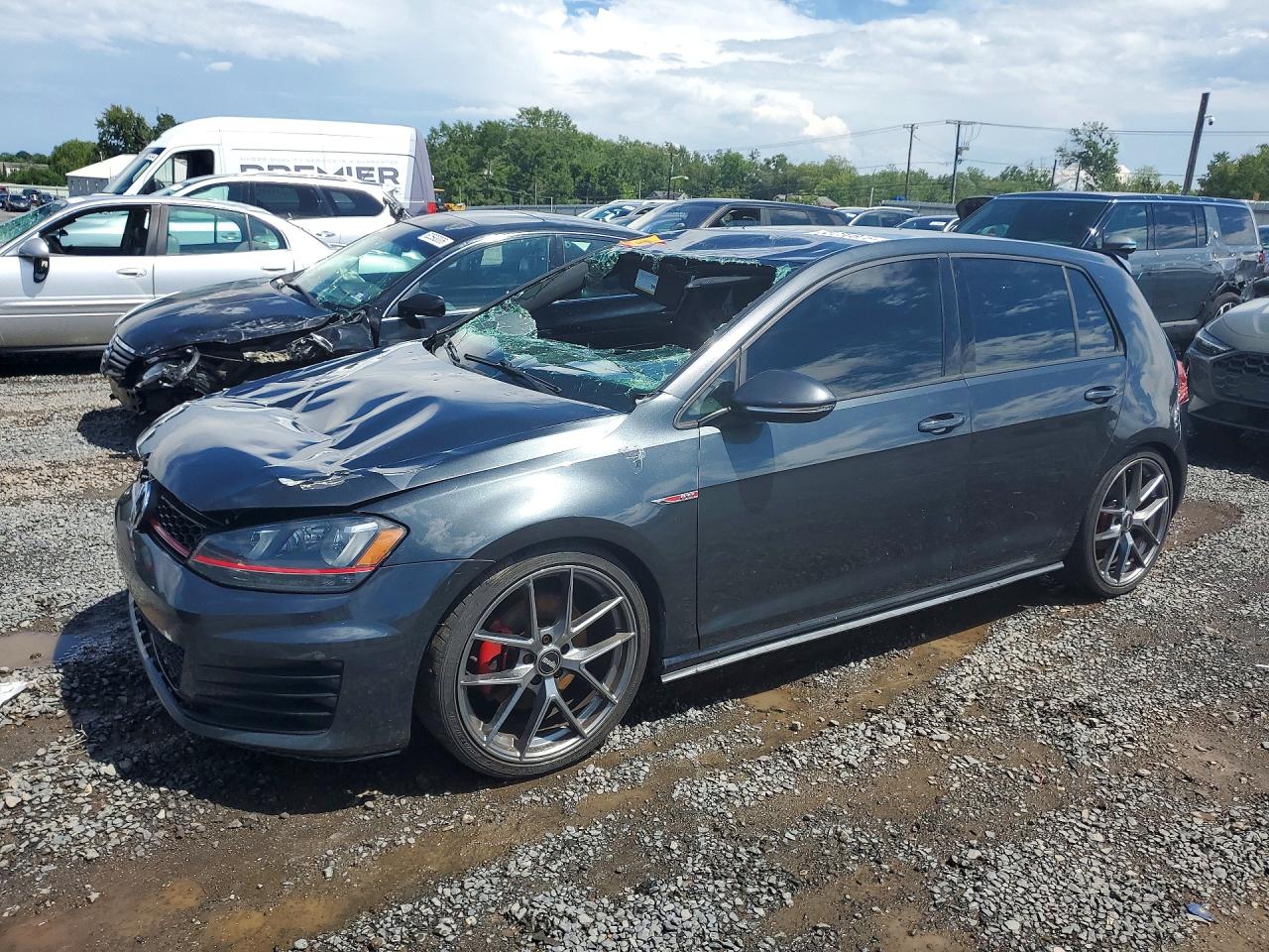 2015 VOLKSWAGEN GTI