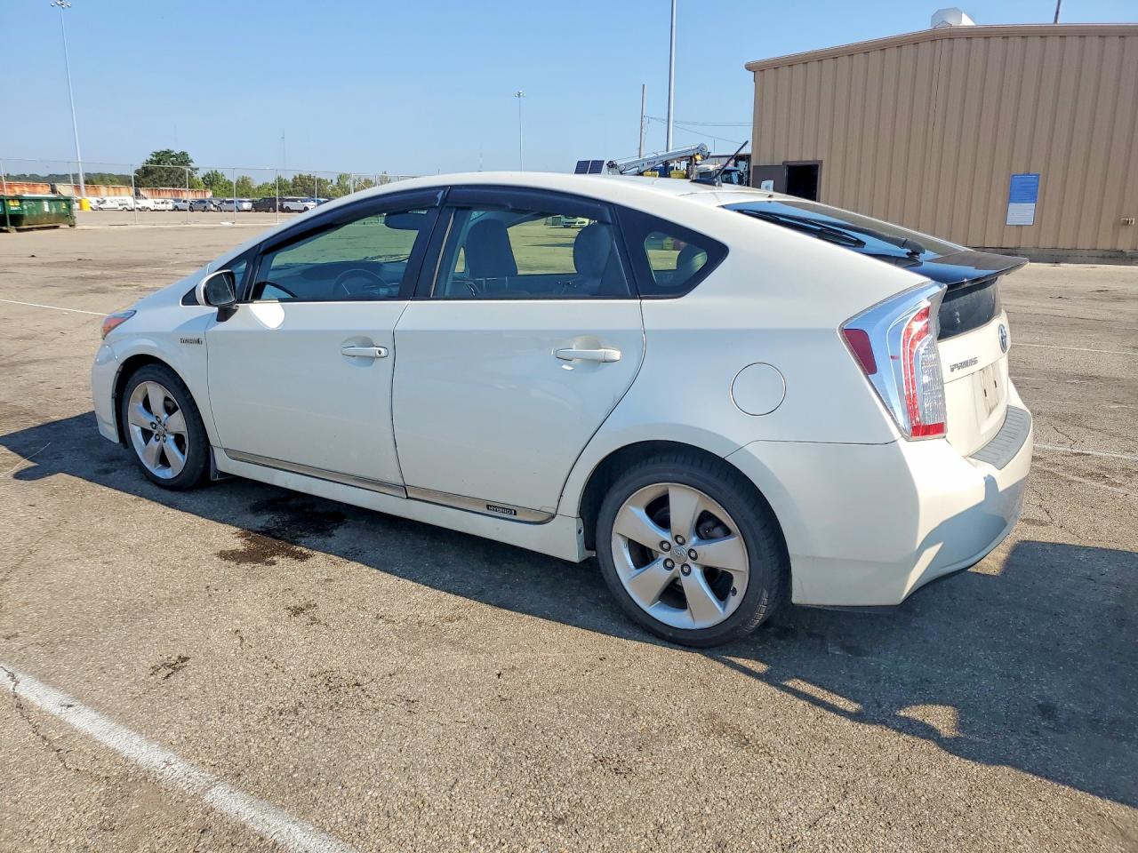 2015 TOYOTA PRIUS FIVE — снимка 2