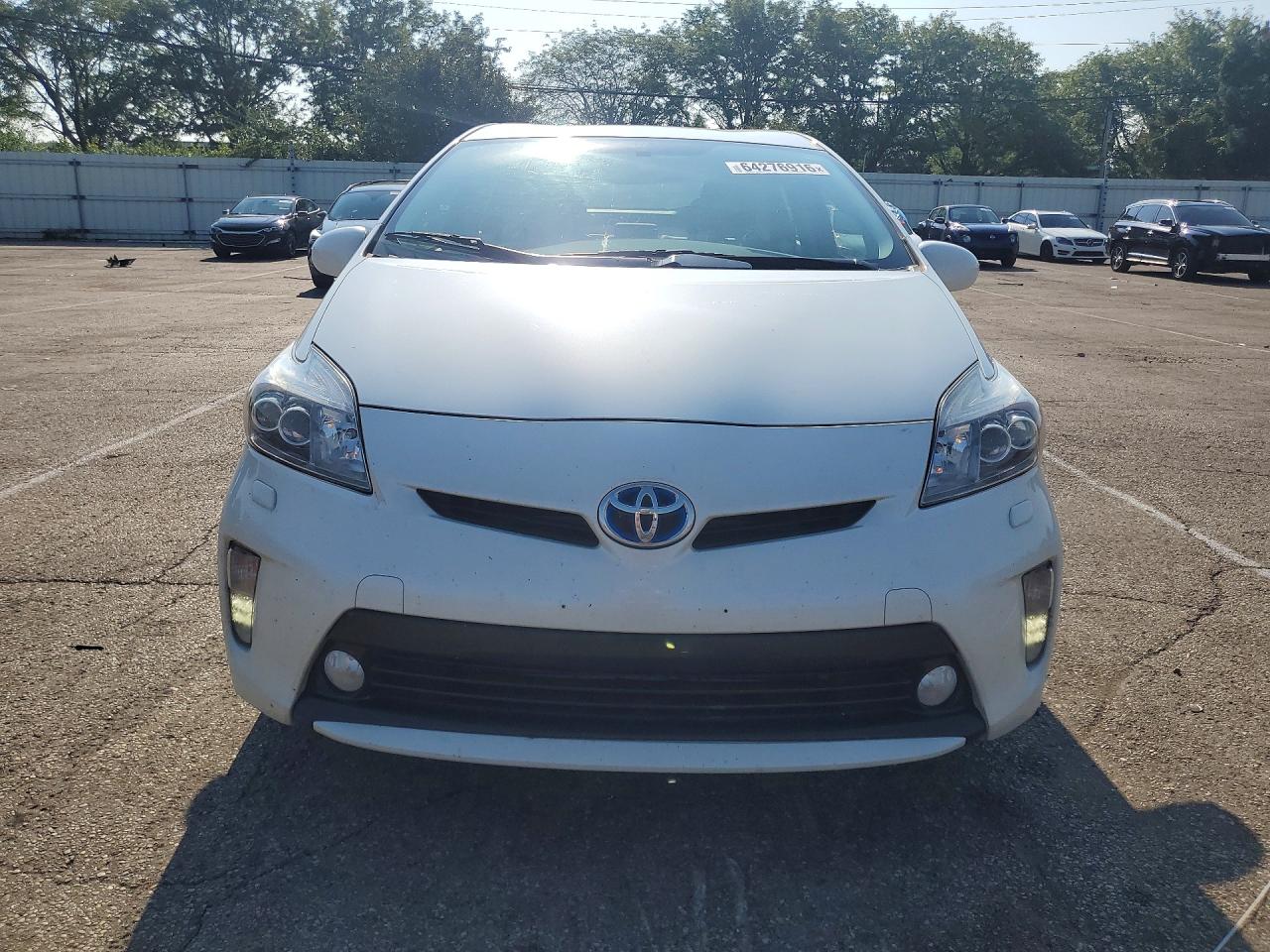 2015 TOYOTA PRIUS FIVE — снимка 5