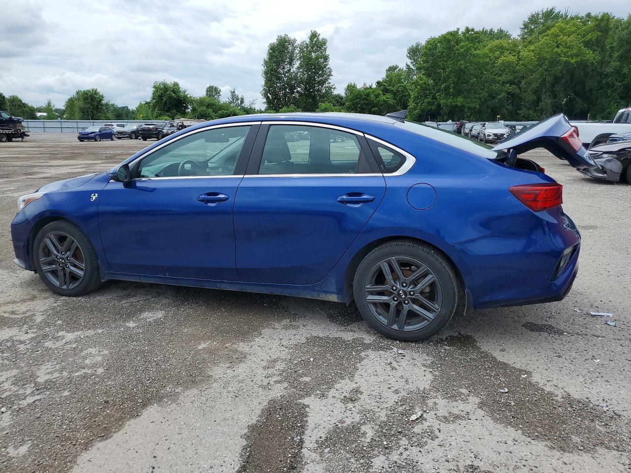 2021 KIA FORTE GT LINE — снимка 2