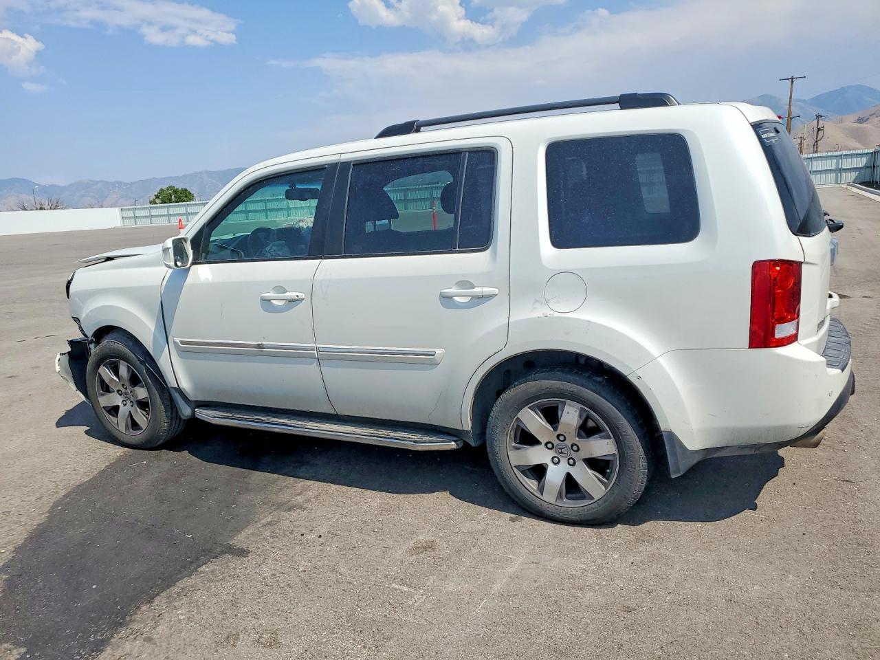 2015 HONDA PILOT TOURING — снимка 2