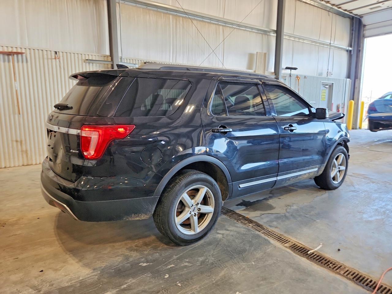 2016 FORD EXPLORER XLT — снимка 3