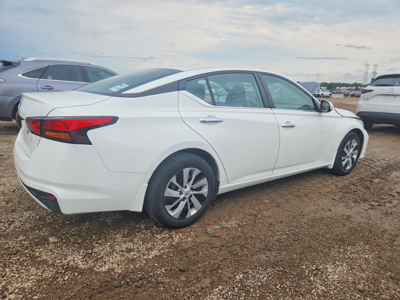 2023 NISSAN ALTIMA S — снимка 3