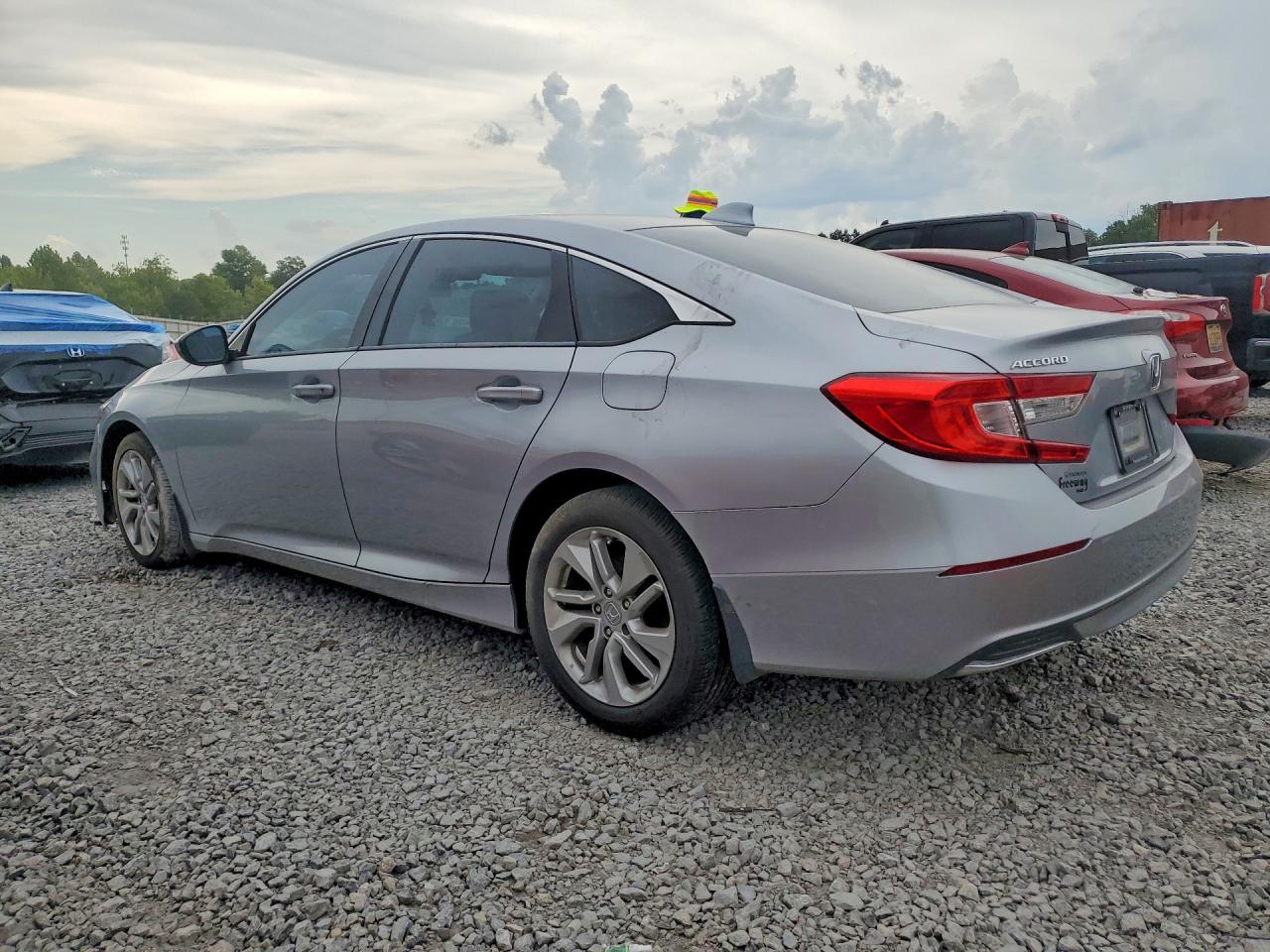 2019 HONDA ACCORD LX — снимка 2
