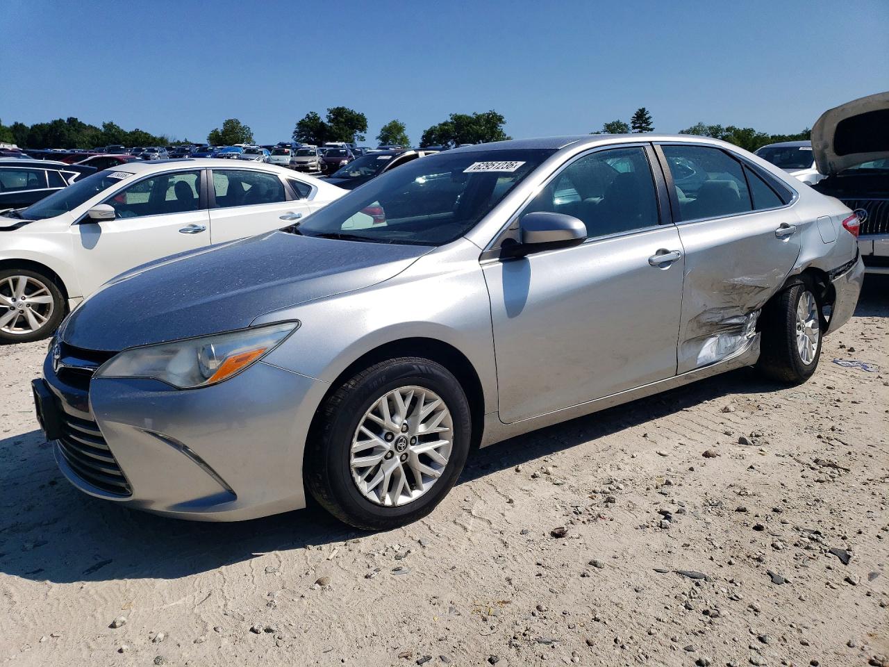 2017 TOYOTA CAMRY LE
