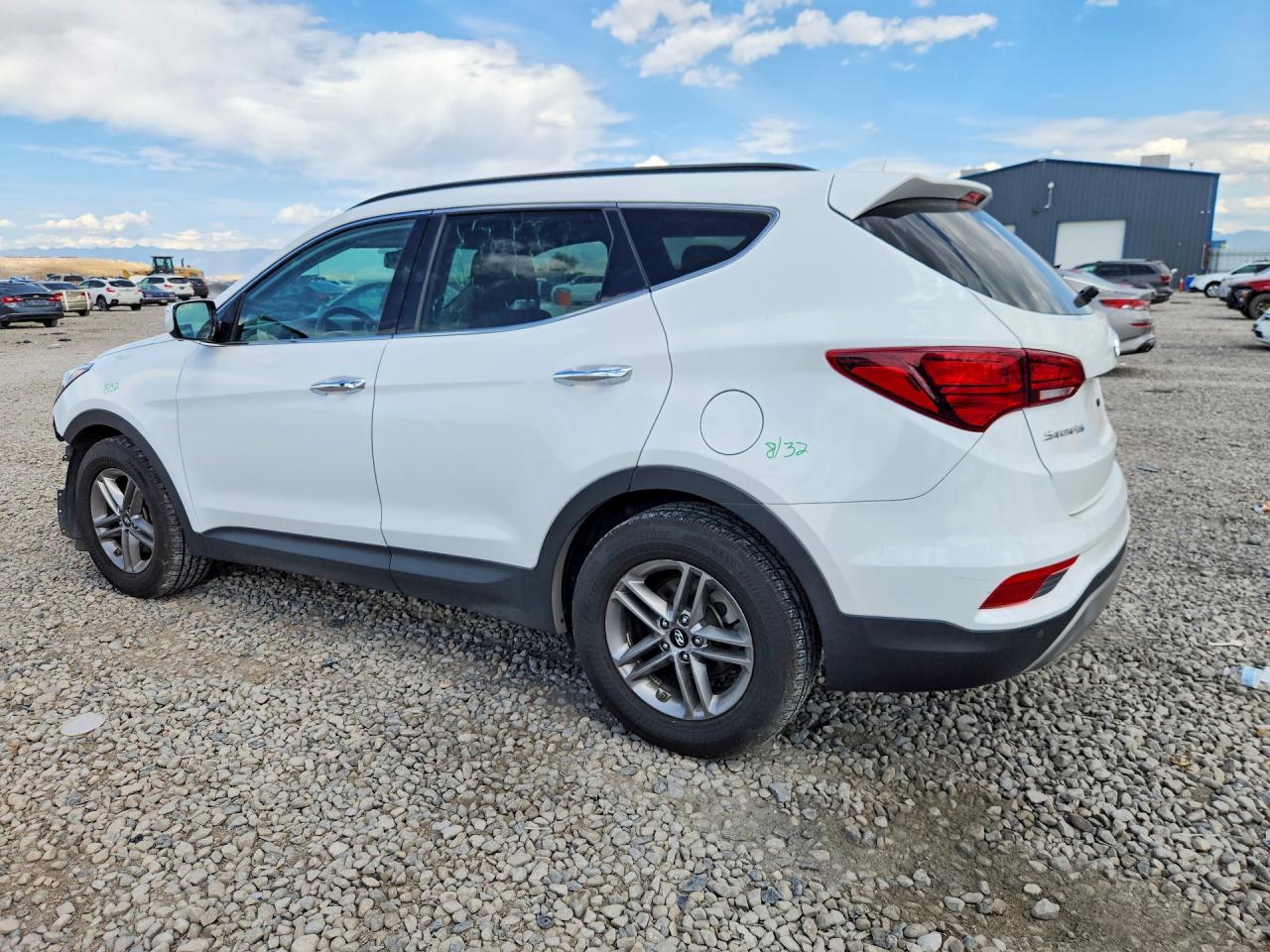2017 HYUNDAI SANTA FE SPORT 2.4L — снимка 2