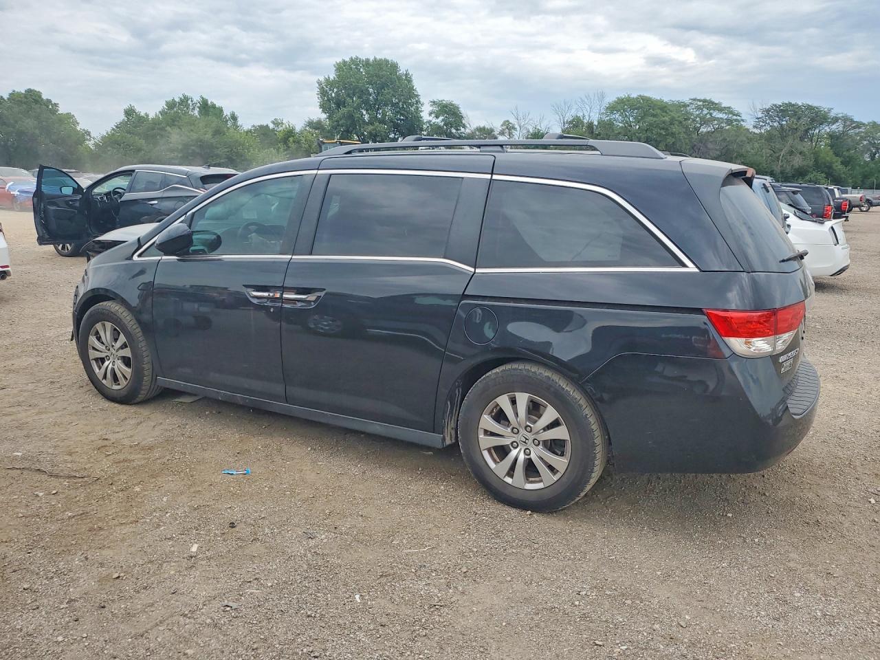 2016 HONDA ODYSSEY EXL — снимка 2