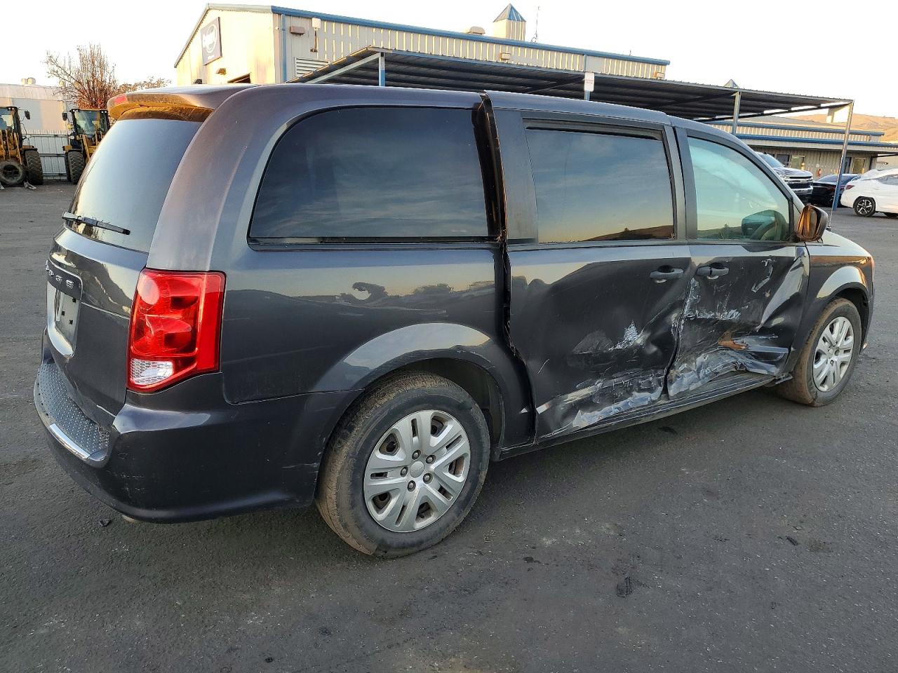 2019 DODGE GRAND CARAVAN SE — снимка 3