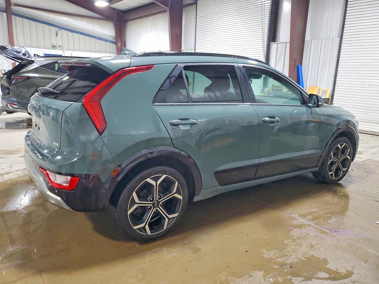 2023 KIA NIRO EX — снимка 3