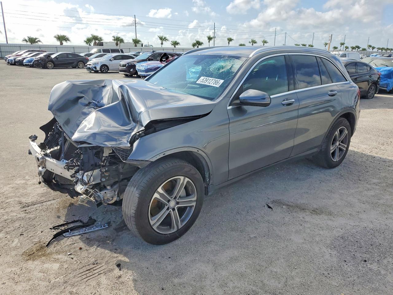 2017 MERCEDES-BENZ GLC 300 4MATIC