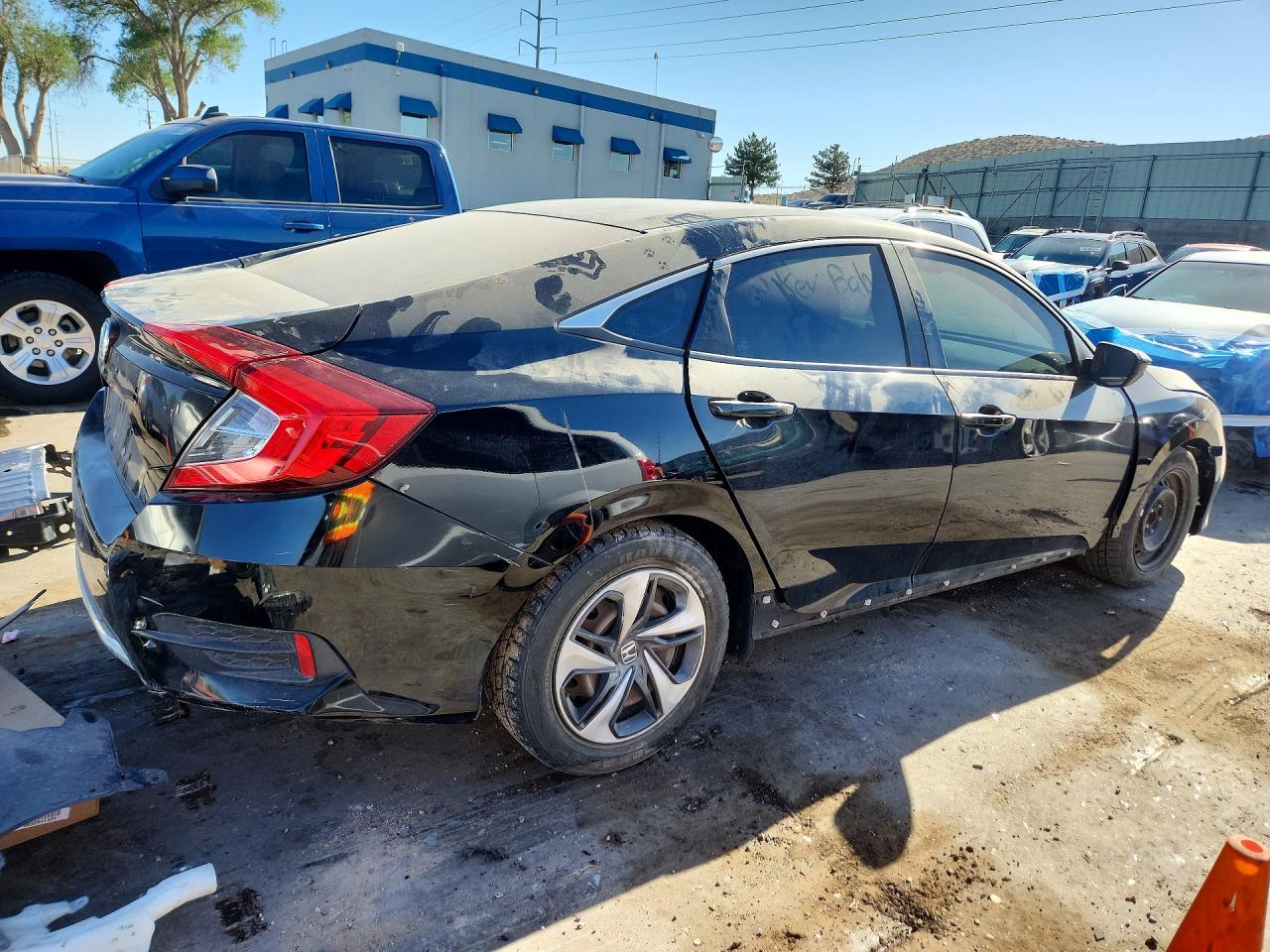 2019 HONDA CIVIC LX — снимка 3