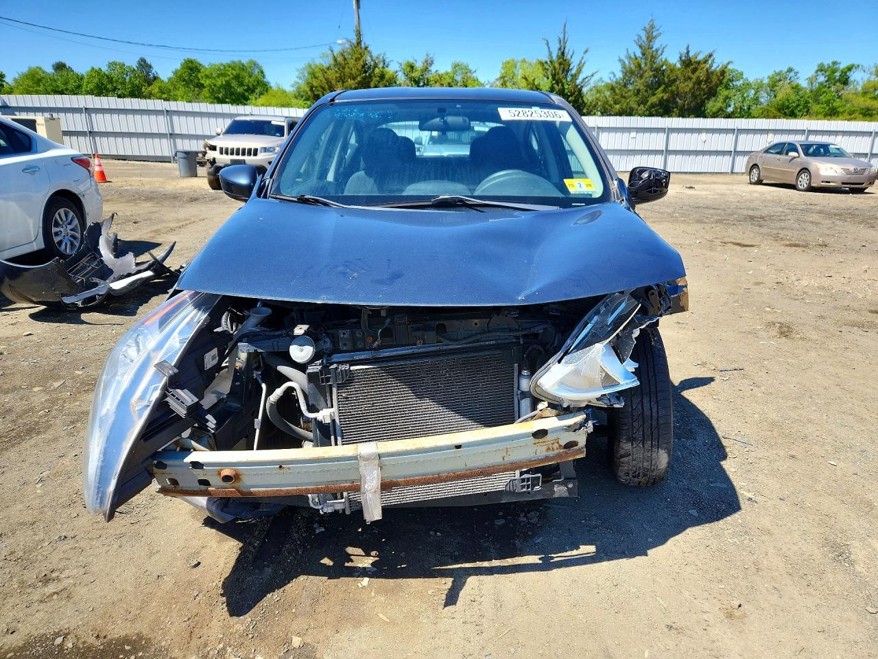 2017 NISSAN VERSA 1.6 SV — снимка 5