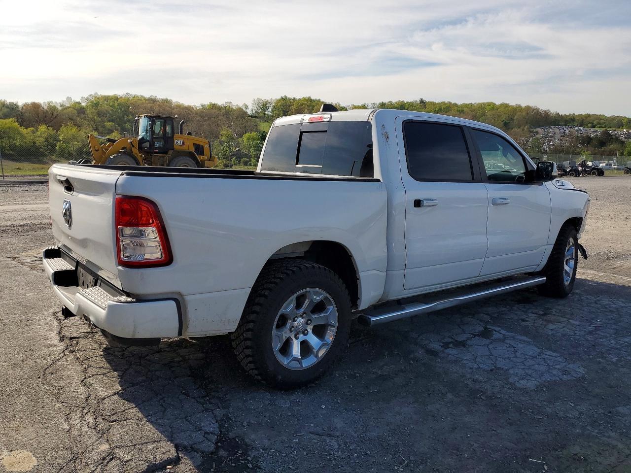 2021 RAM 1500 BIG HORN — снимка 3