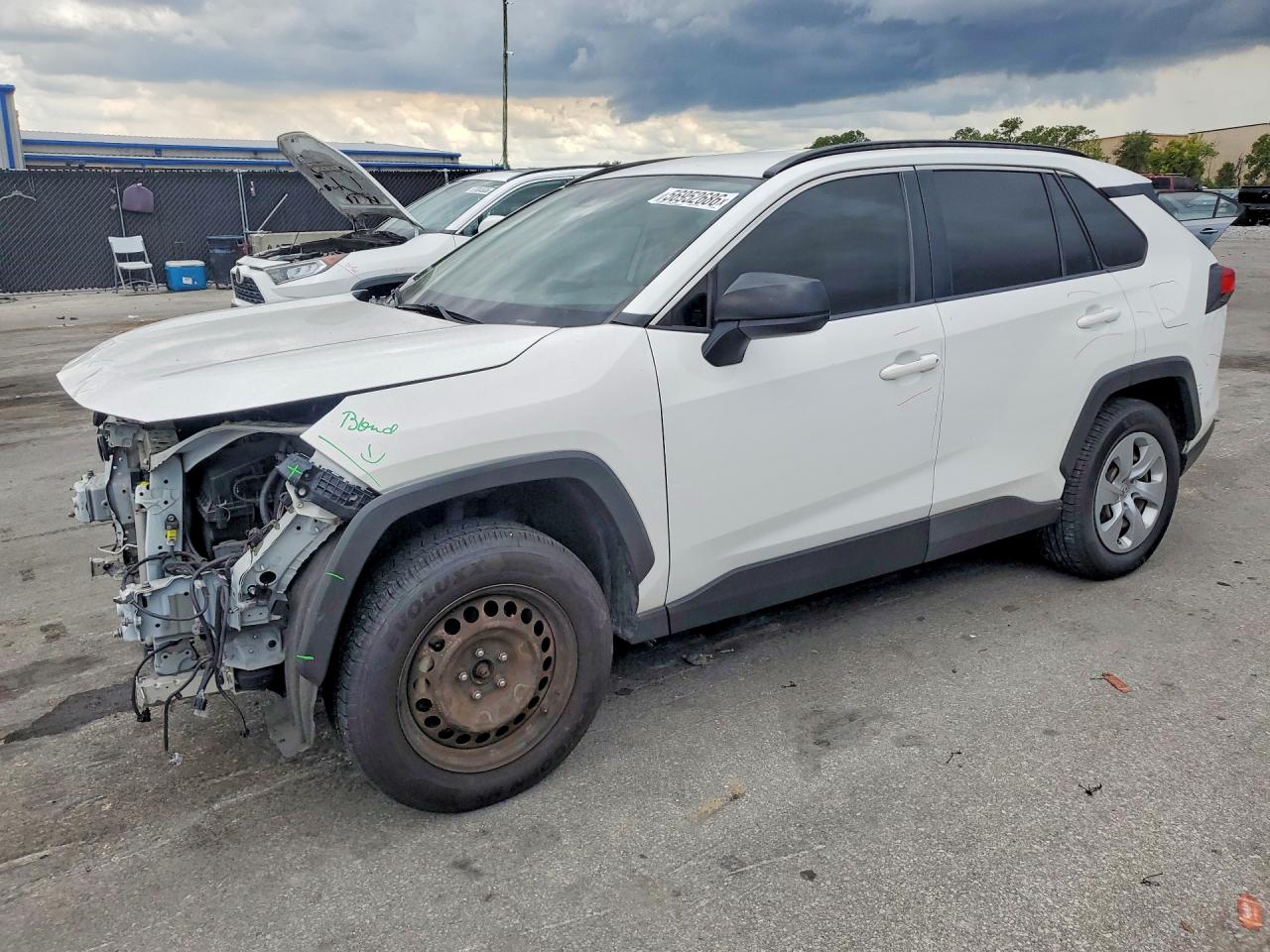 2019 TOYOTA RAV4 LE