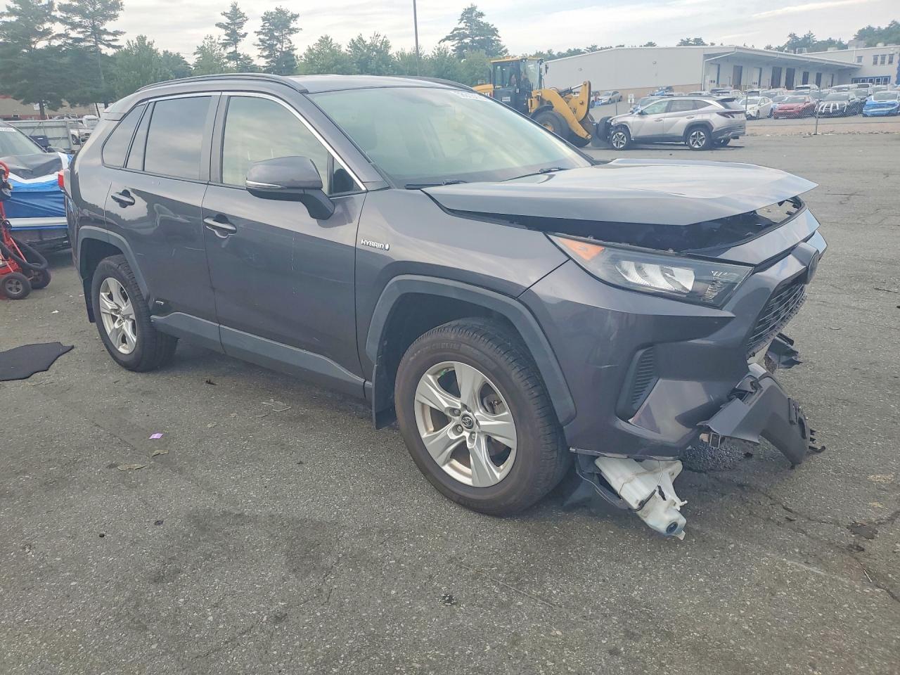 2019 TOYOTA RAV4 LE — снимка 4