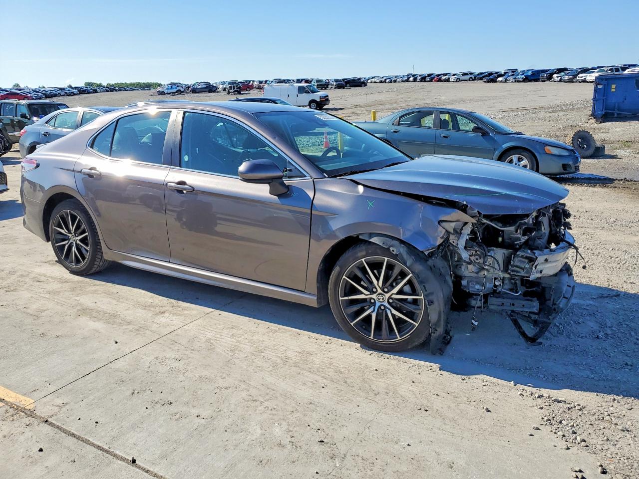 2021 TOYOTA CAMRY SE — снимка 4