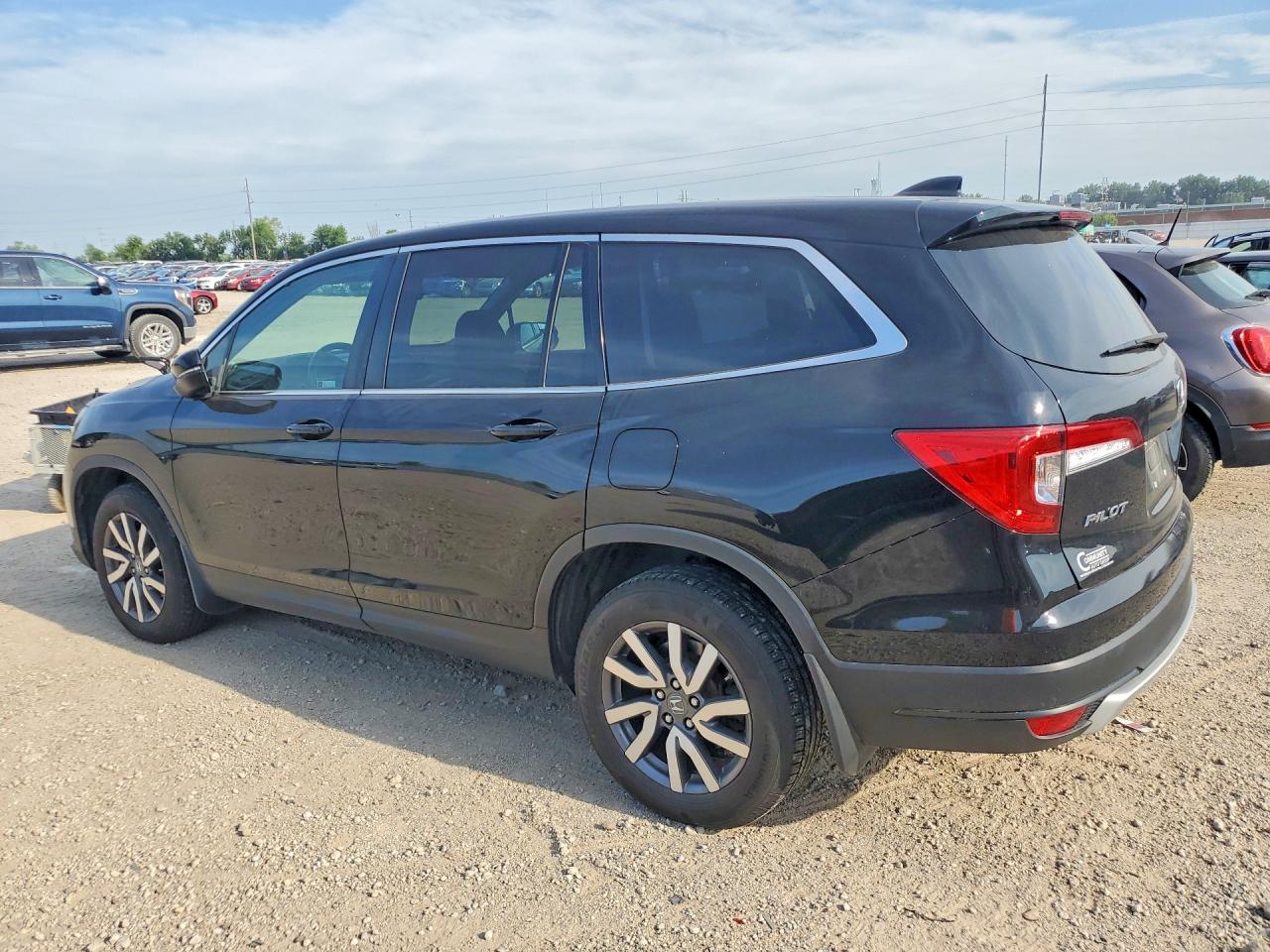 2019 HONDA PILOT EXL — снимка 2