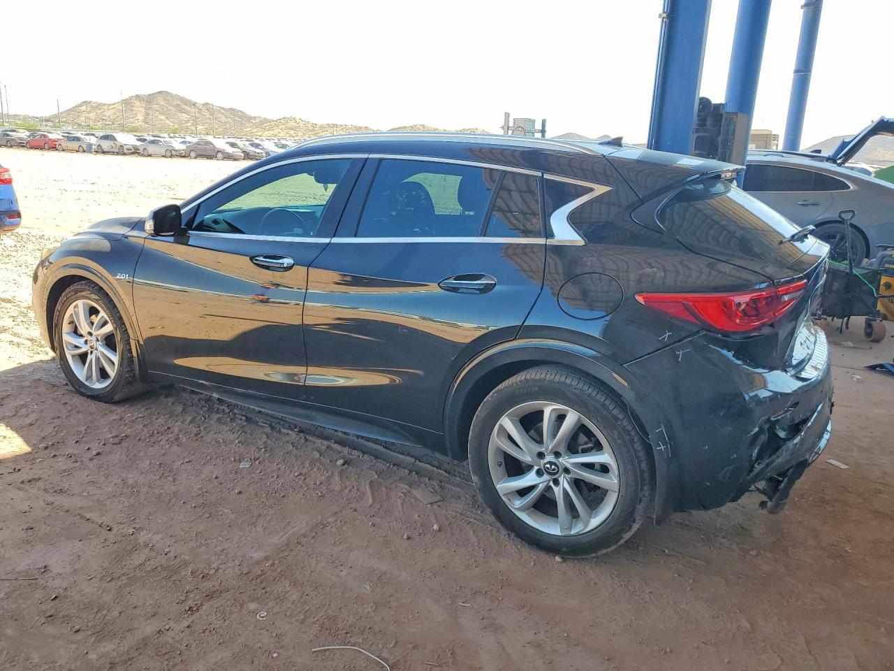 2018 INFINITI QX30 PREMIUM — снимка 2