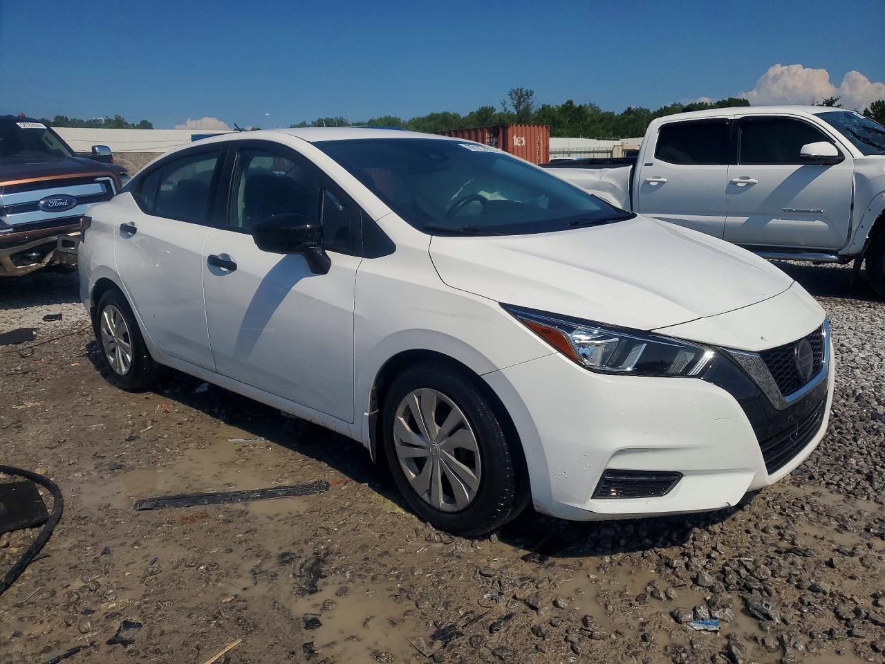 2020 NISSAN VERSA S — снимка 4