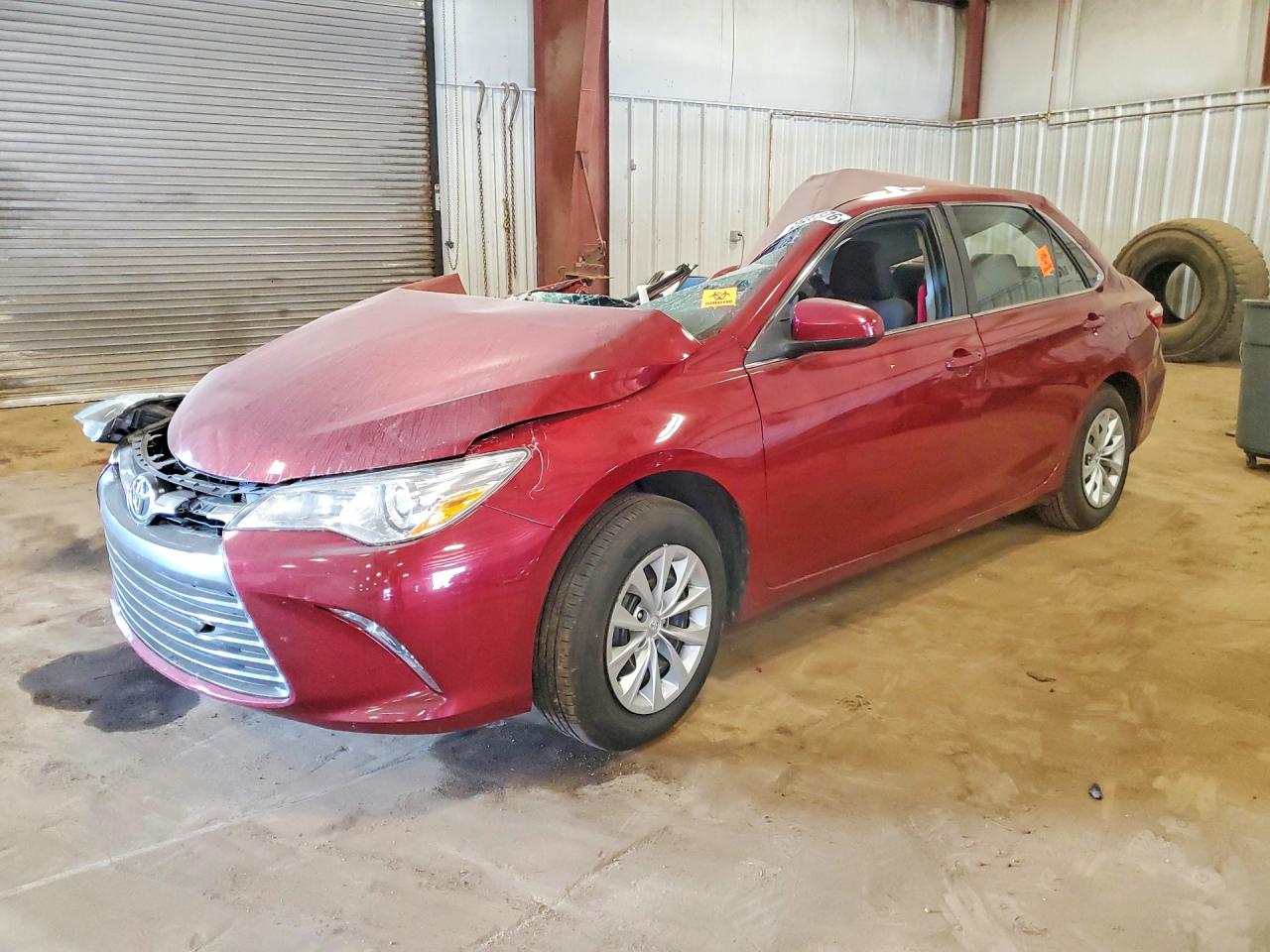 2016 TOYOTA CAMRY LE