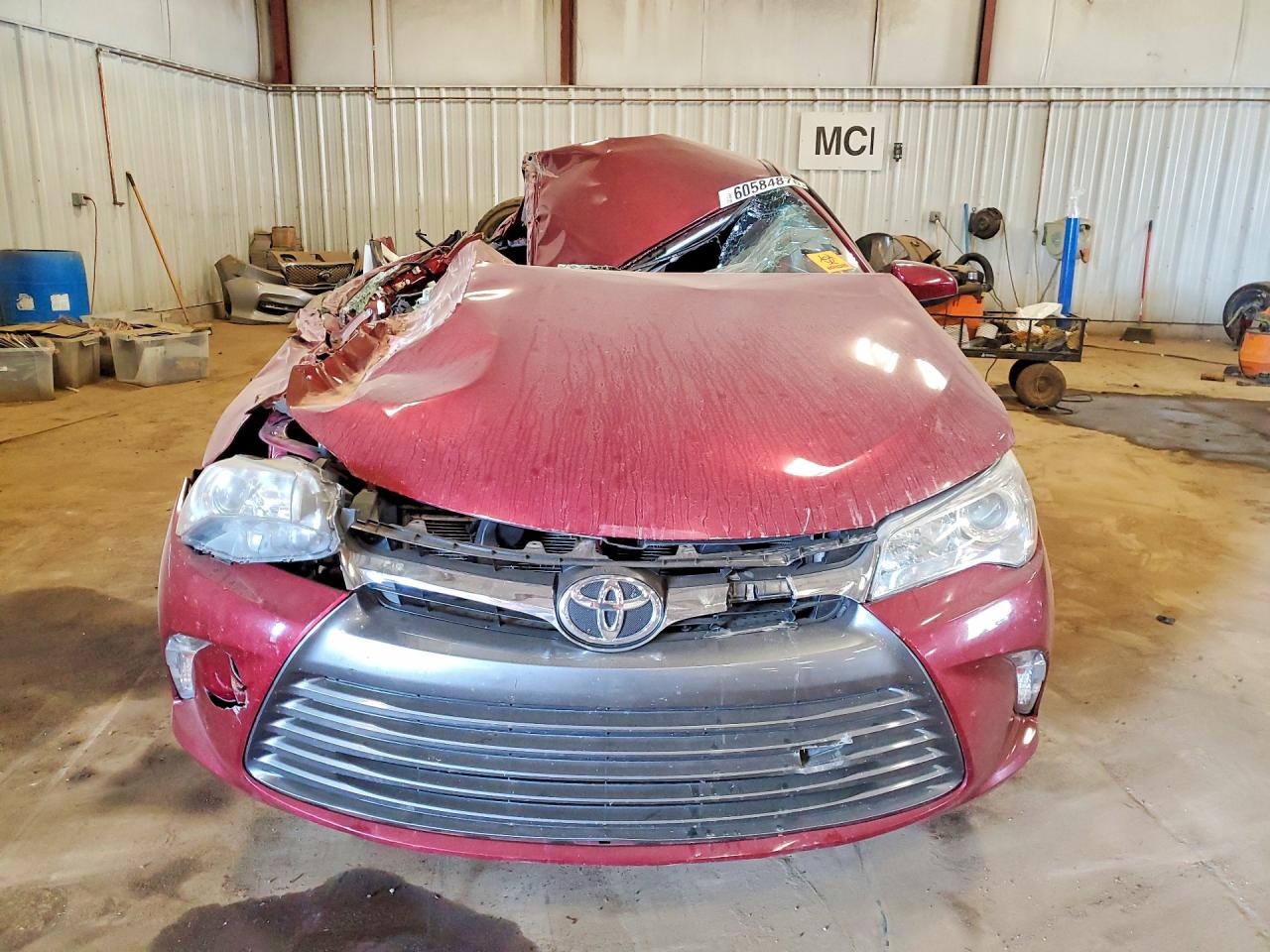 2016 TOYOTA CAMRY LE — снимка 5