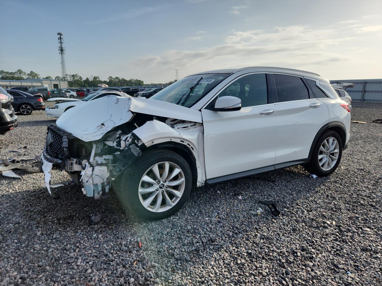 2019 INFINITI QX50 LUXE