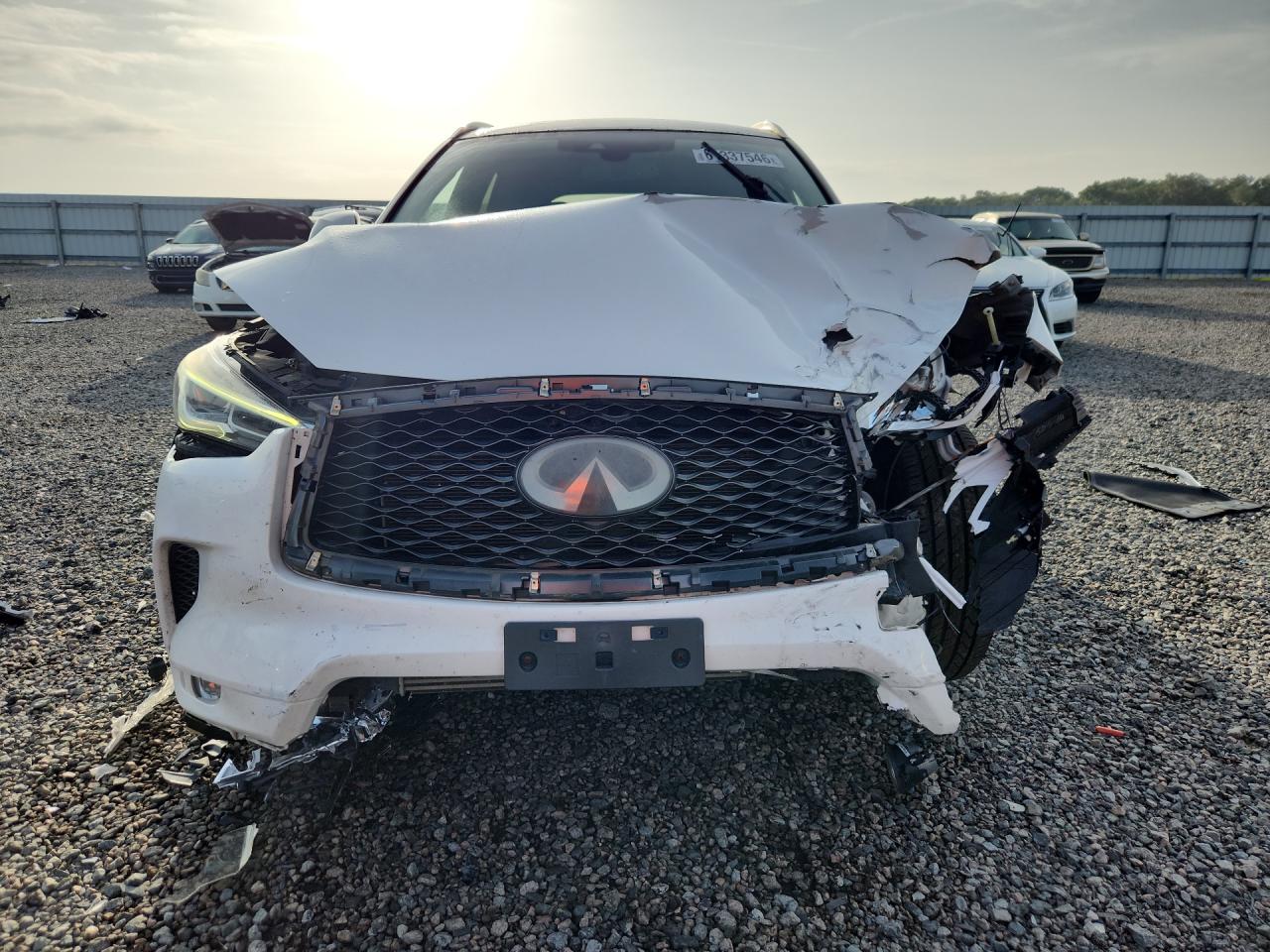2019 INFINITI QX50 LUXE — снимка 5