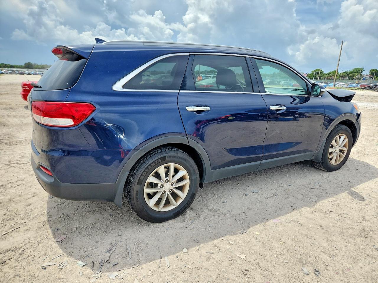 2017 KIA SORENTO LX — снимка 3