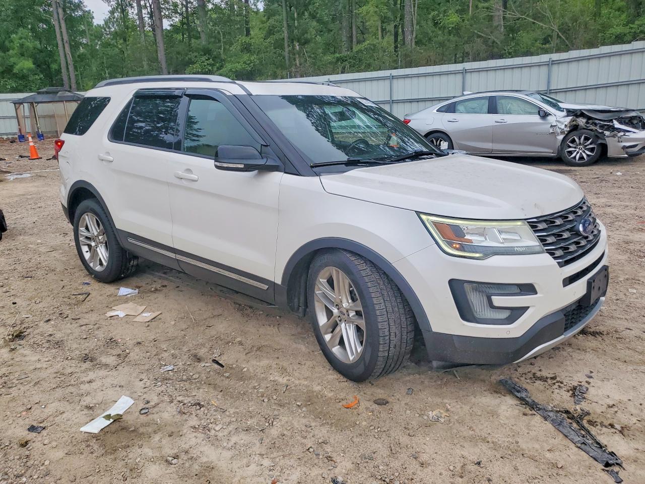2017 FORD EXPLORER XLT — снимка 4