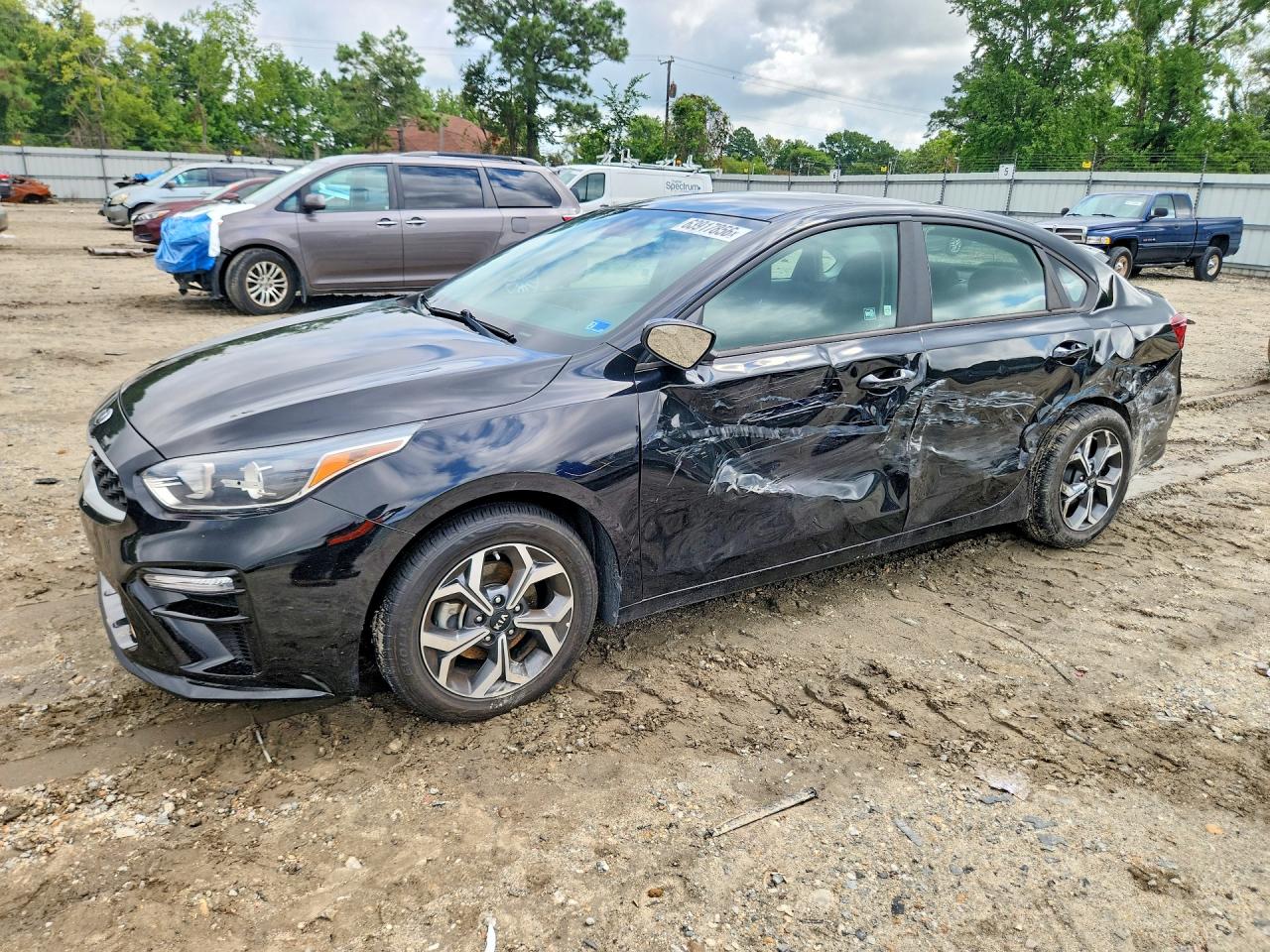 2021 KIA FORTE LXS