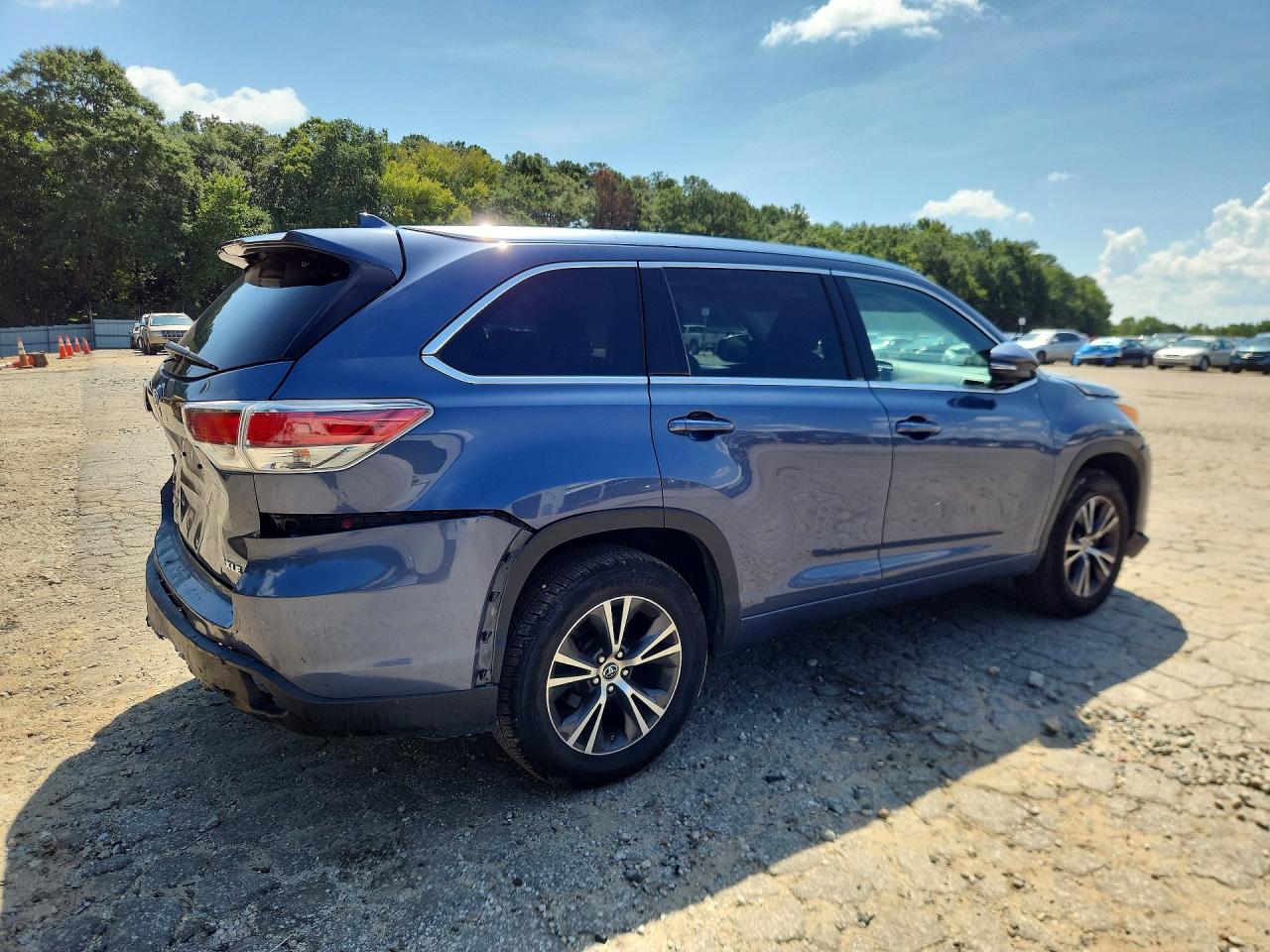 2016 TOYOTA HIGHLANDER XLE — снимка 3